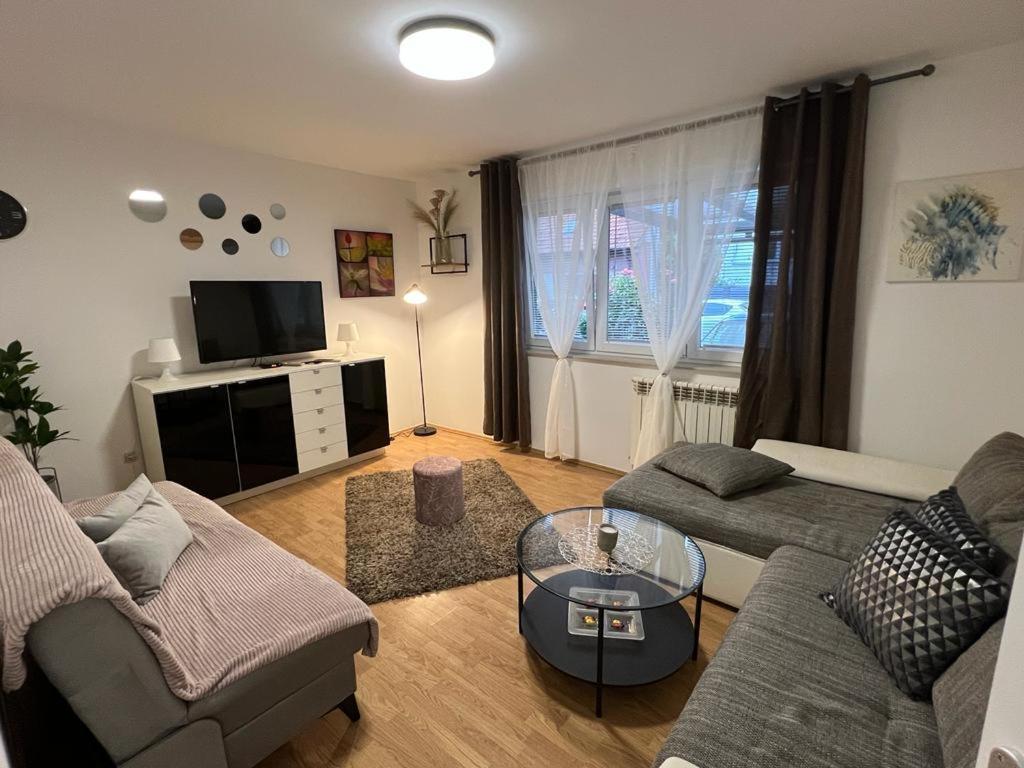 Apartman Lara ザグレブ エクステリア 写真